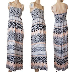 Spicy Girls Lace Up Back Maxi Dress SZ S